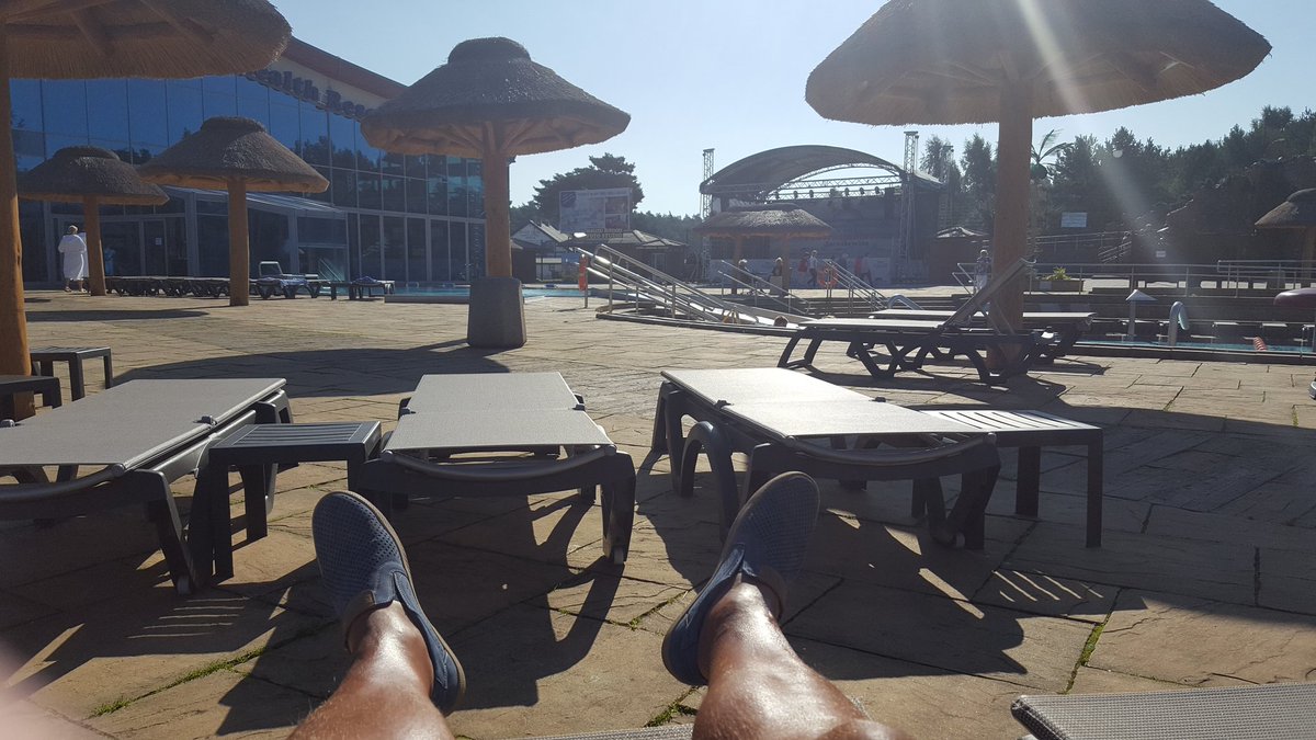 PiotrWarszawski's tweet photo. Błogie... #todonothing 😎😉 https://t.co/NvSs33ZTJR