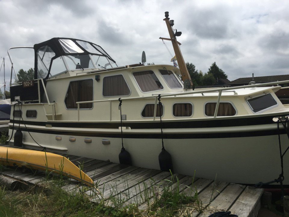 bootveiling's tweet photo. #Veiling #Curtevenne #motorboot, breng je #bod uit bij marktleider #Bootveiling: https://t.co/b00pynxKkU https://t.co/vz70CGQmFt