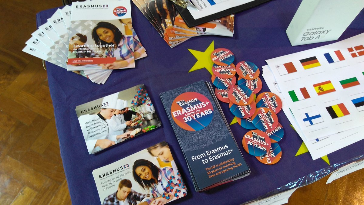 nwrcglobal's tweet photo. #freshers2017 @mynwrc @nwrc_bsc @erasmusplusUK #erasmus+ #gotravelseu #adapt2016 https://t.co/n3fyp6ugVz