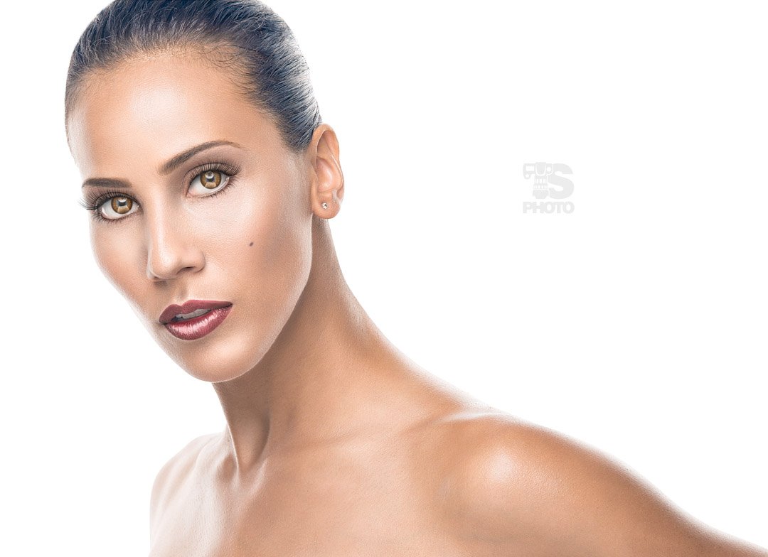 toddsiechen's tweet photo. #beauty #retouching #photography #photoshop #COSMETICS #style #styling #makeup https://t.co/d4hs5T0Jlh https://t.co/MTtfUGFTVY