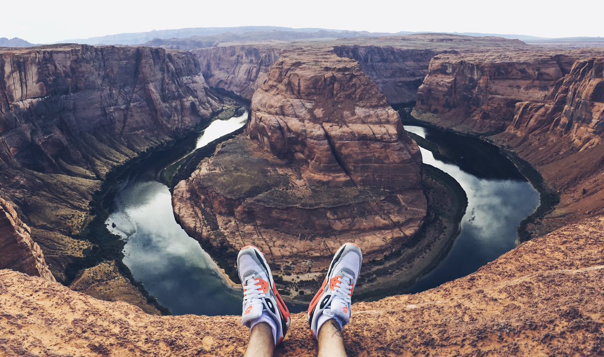 dearproductions's tweet photo. Air at #grandcanyon #nike @Nike_Spain @Nike @hbx @Complex #DearProductions https://t.co/98DKIGM5o0