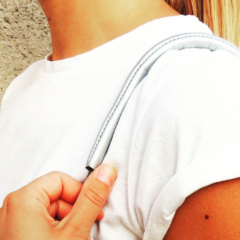 interoelements's tweet image. Silver details ♻💎🌊 #interoelements #silver #neoprene #crossbodybag #silverbag #mnml #etsy #etsyseller #recycled #s… ift.tt/2xZI0fi