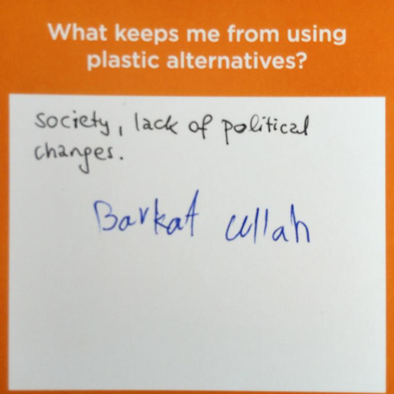 PlasticLabTable's tweet photo. ich vermiss meine familie https://t.co/B7t3kGRw0X