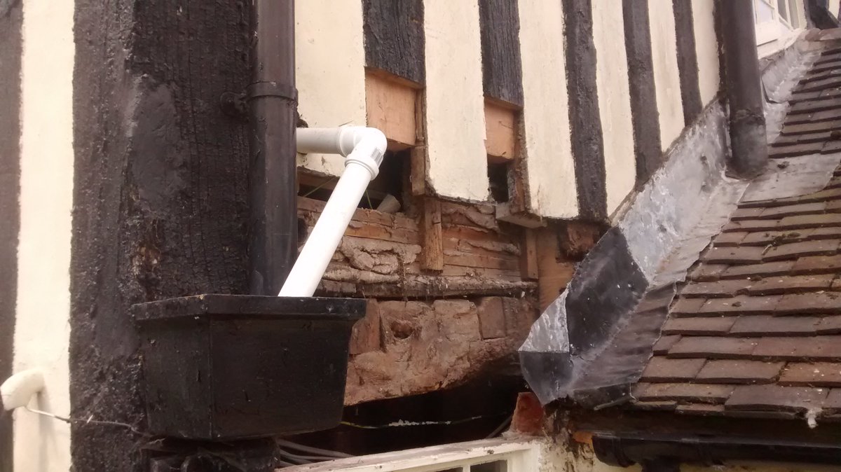 petercox1951's tweet image. Old oak beam has been replaced to the new.  #onsite #resinrepairs #timberrepairs ow.ly/ekfq30eTnG3
