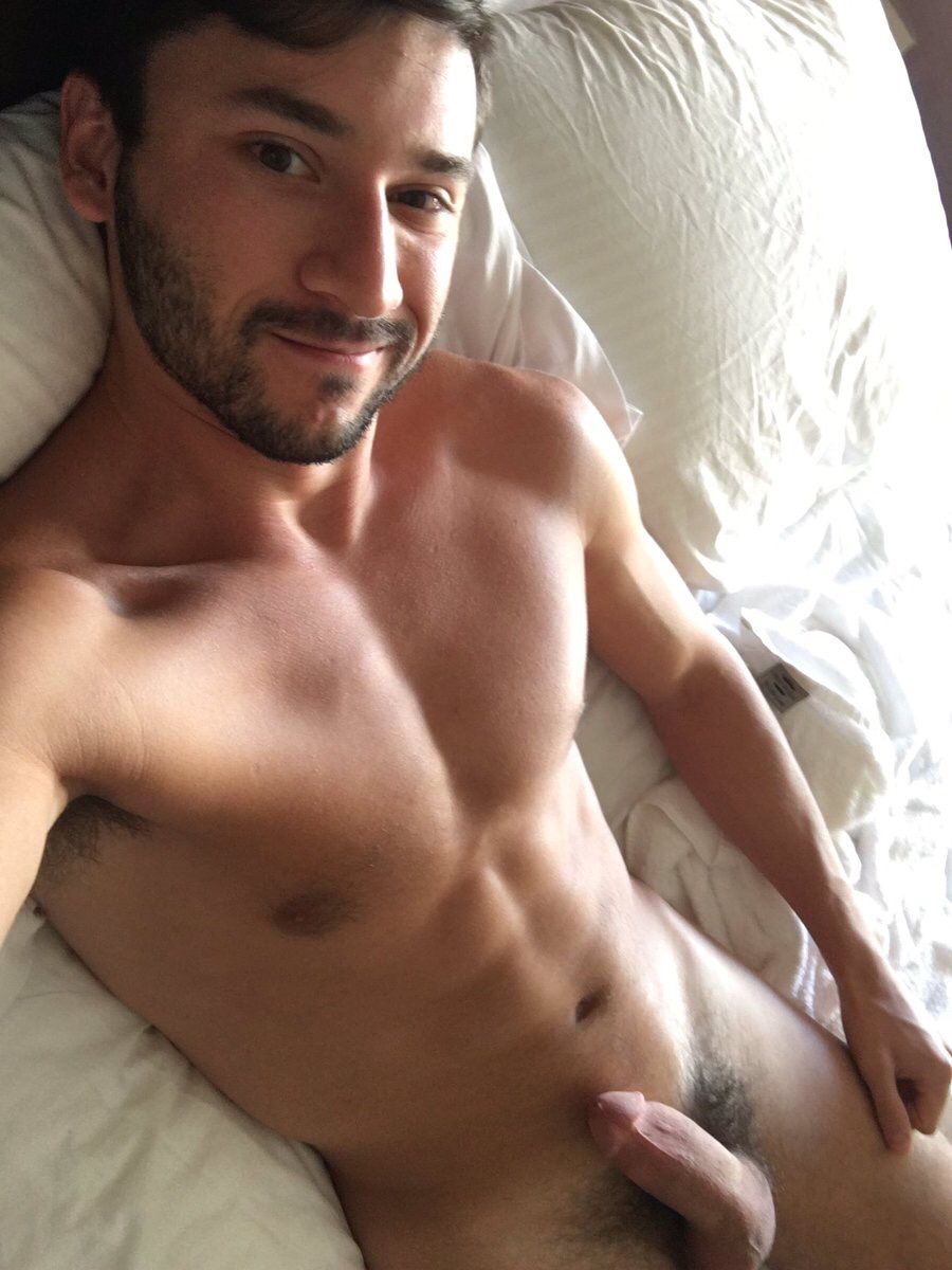 AuraLoungeCLE's tweet photo. @ToddJSaporito @ScottDeMarcoXXX @FLEXSpas @FLEXSpasLAX @FLEXSpasATL @FLEXSpasPHX @FLEXSpasCLE @MeanBullCLE @AuraLoungeCLE @hotmales3 https://t.co/QTCeF3XtQm