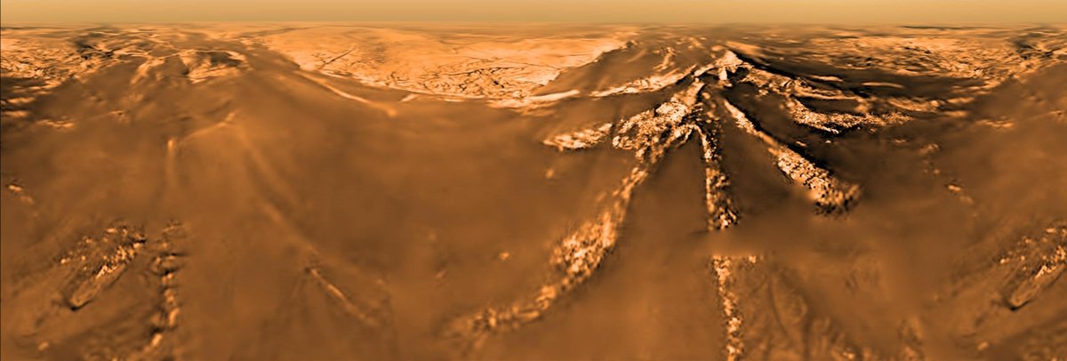esa_es's tweet photo. 🔵 ¡Nuevo artículo! - @CassiniSaturn da hoy su beso de despedida a #Titán y lo celebramos recordando a Huygens: https://t.co/J0A9Ik88UD https://t.co/DFoul7ok5h