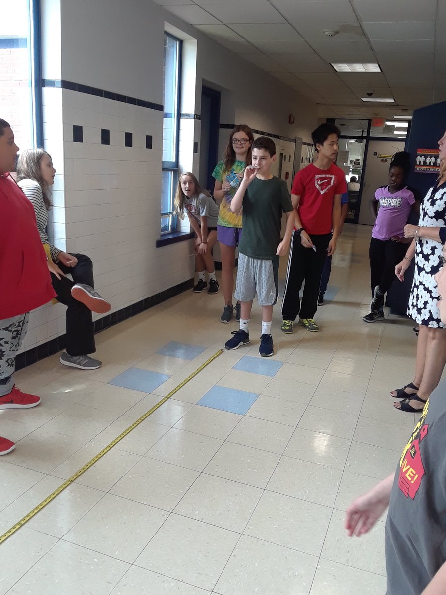 gmsgrafton's tweet photo. Students collaboratively engineered planes to fly the greatest distance in Mrs. Gerhardt's class #ImpactfulPractice https://t.co/pzreYX8nEB