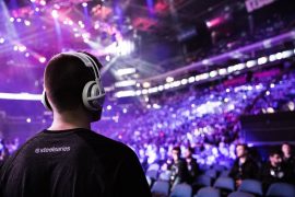 JonyGamesOficia's tweet photo. Curte eSports? Então Conheça os 6 campeonatos de Games mais respeitados do Mundo! Saiba mais ->> https://t.co/OJ11FZPCzC #GoJony https://t.co/8zci1bQhkK