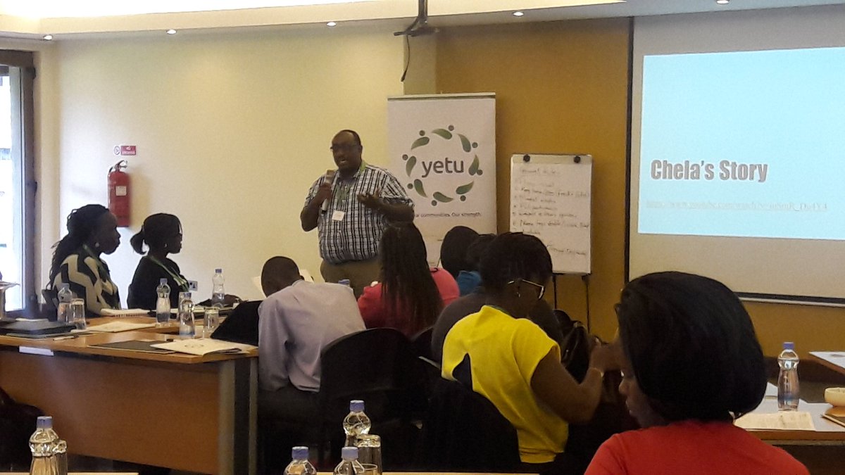 RosemaryMutunke's tweet photo. Martin of @startalibrary share their interesting fundrasing story #StoryForChela @YetuOrg @KarauDawn #BootCamp2 https://t.co/1WY0yjNPog
