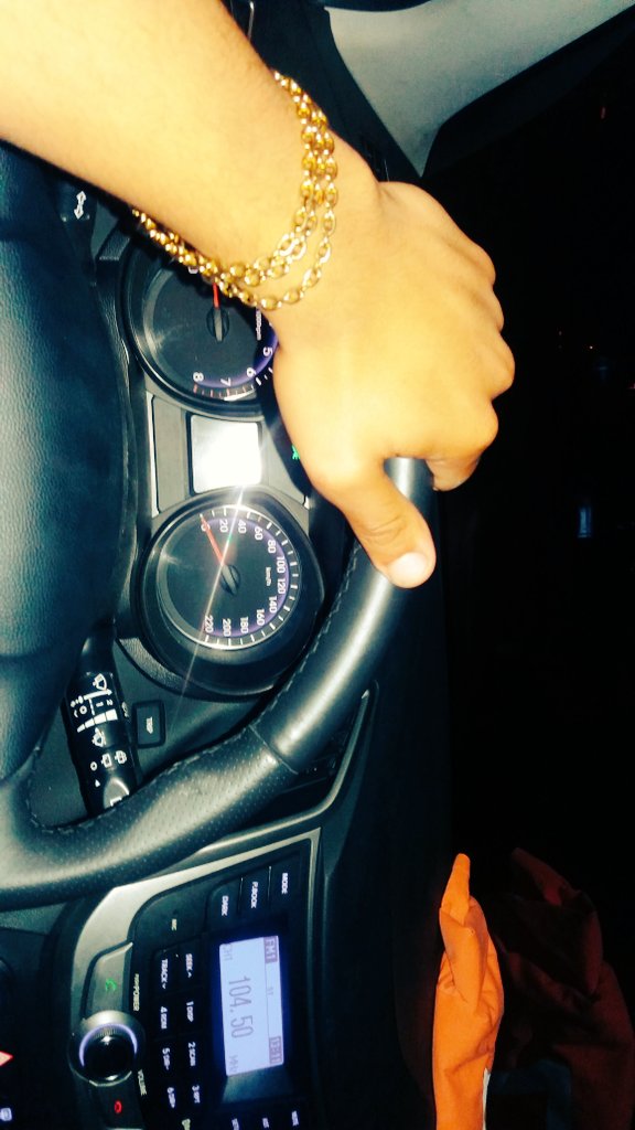 Matheus94581054's tweet photo. Rolé de ontem tava o luxo 👌👌😎 https://t.co/i4oSeTnzHM