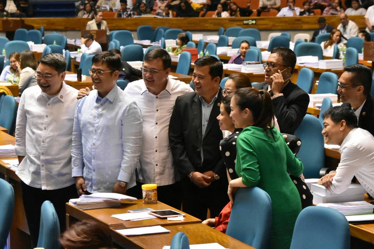 strikerevilla's tweet photo. Ongoing Budget Deliberation @DENROfficial headed by: Sec. Roy Cimatu.

#ParaSaBayan
#StrikeSaKongreso https://t.co/es5nTfqvfv