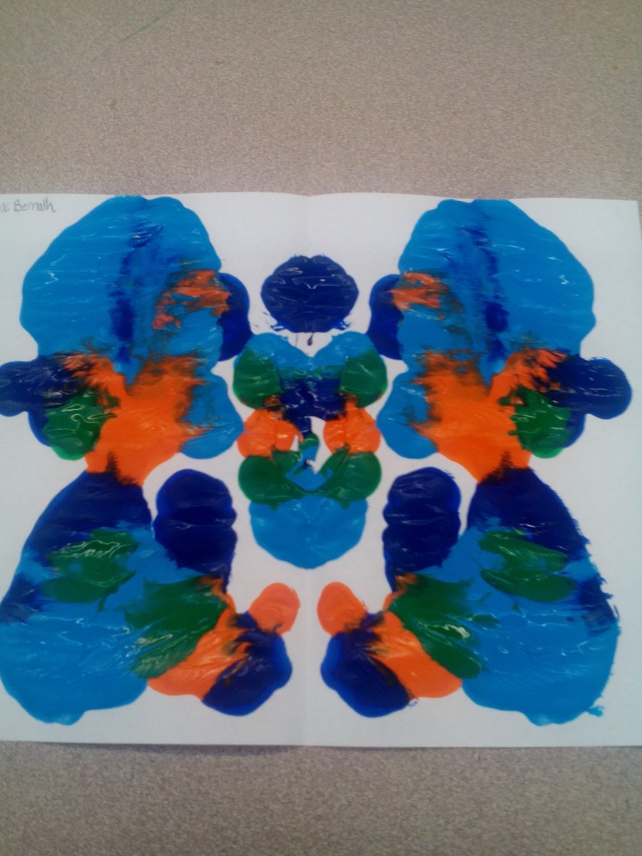 aley_b123's tweet photo. #ddmsela8 To me my ink blot looks like a stenciled  butterfly with the two wings and the detached circle head on top. https://t.co/RKeifiiign