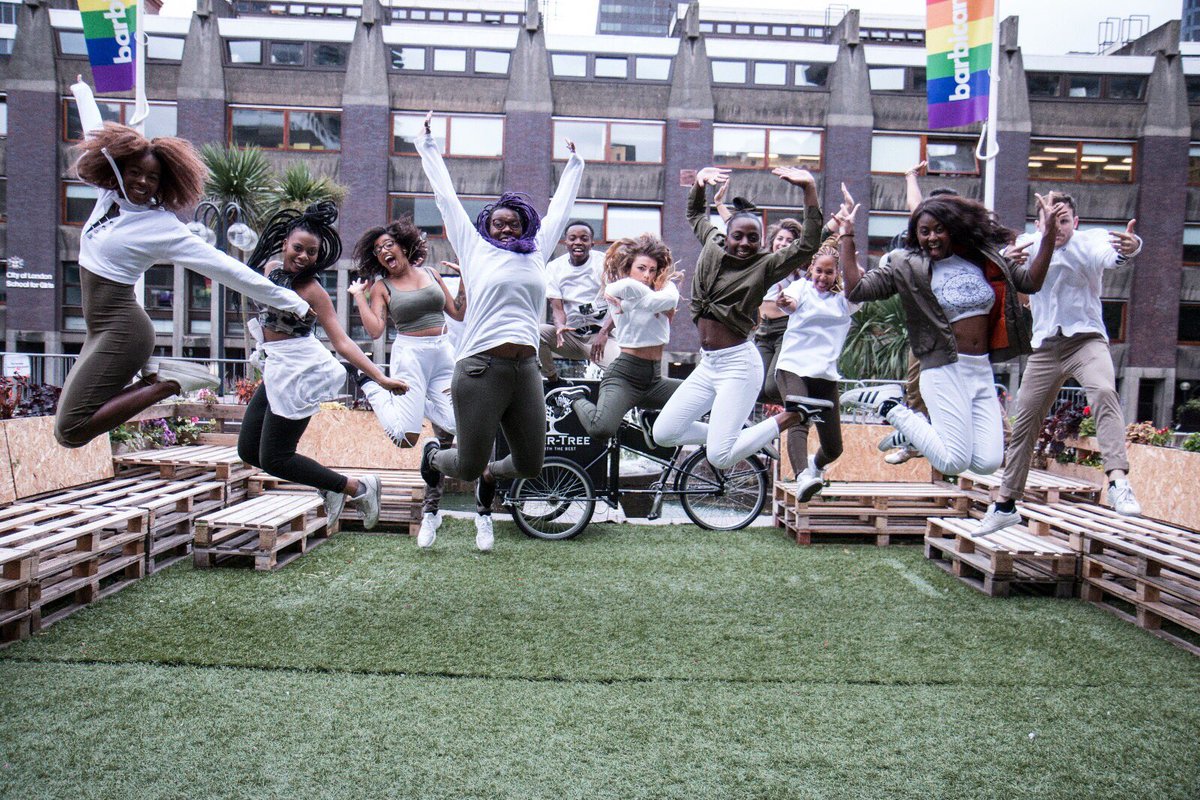 RDElements's tweet image. Snippets from yesterday #photoshoot with the dance group The Archetype at @BarbicanCentre