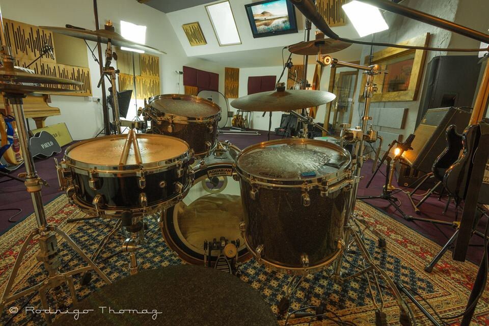 DrShakamotos's tweet photo. Who wants to #record here at our new #studio block deals available now #leedsmusic #leeds #leedsrt #protools discount deals until December. https://t.co/iq7Ibmd0tH