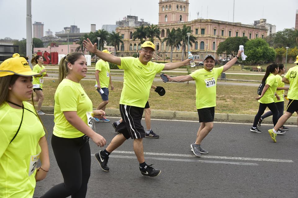 ABCDigital's tweet photo. ¿Todavía no tenés tu foto de la #CorridaABC ¡Buscala en nuestros álbumes!
https://t.co/HYGk5JQMjp https://t.co/O8uA6lJi9j
