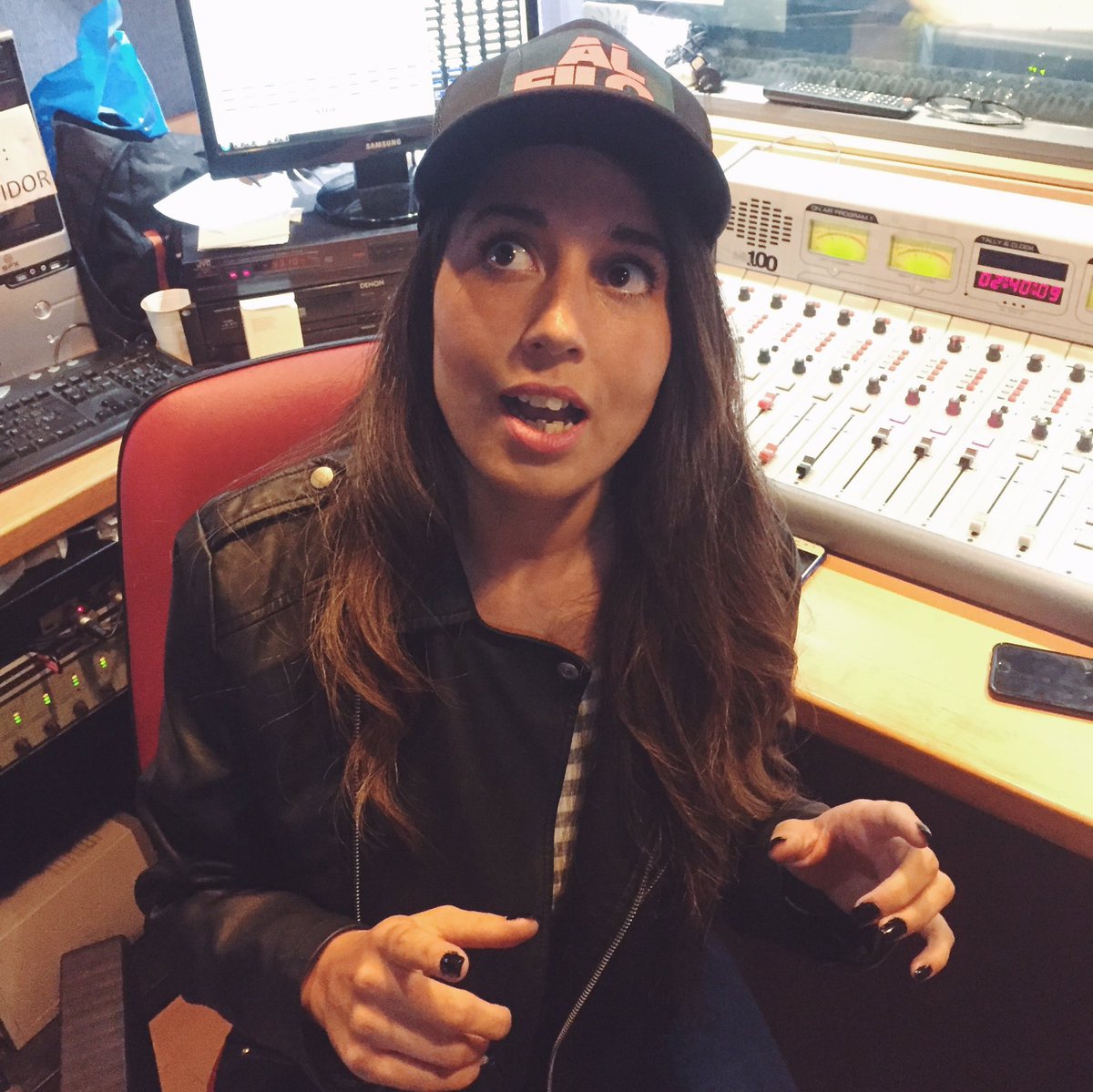 😱
Tenía que pasar, llegó el lunes.
#Corchazo #BuenLunes