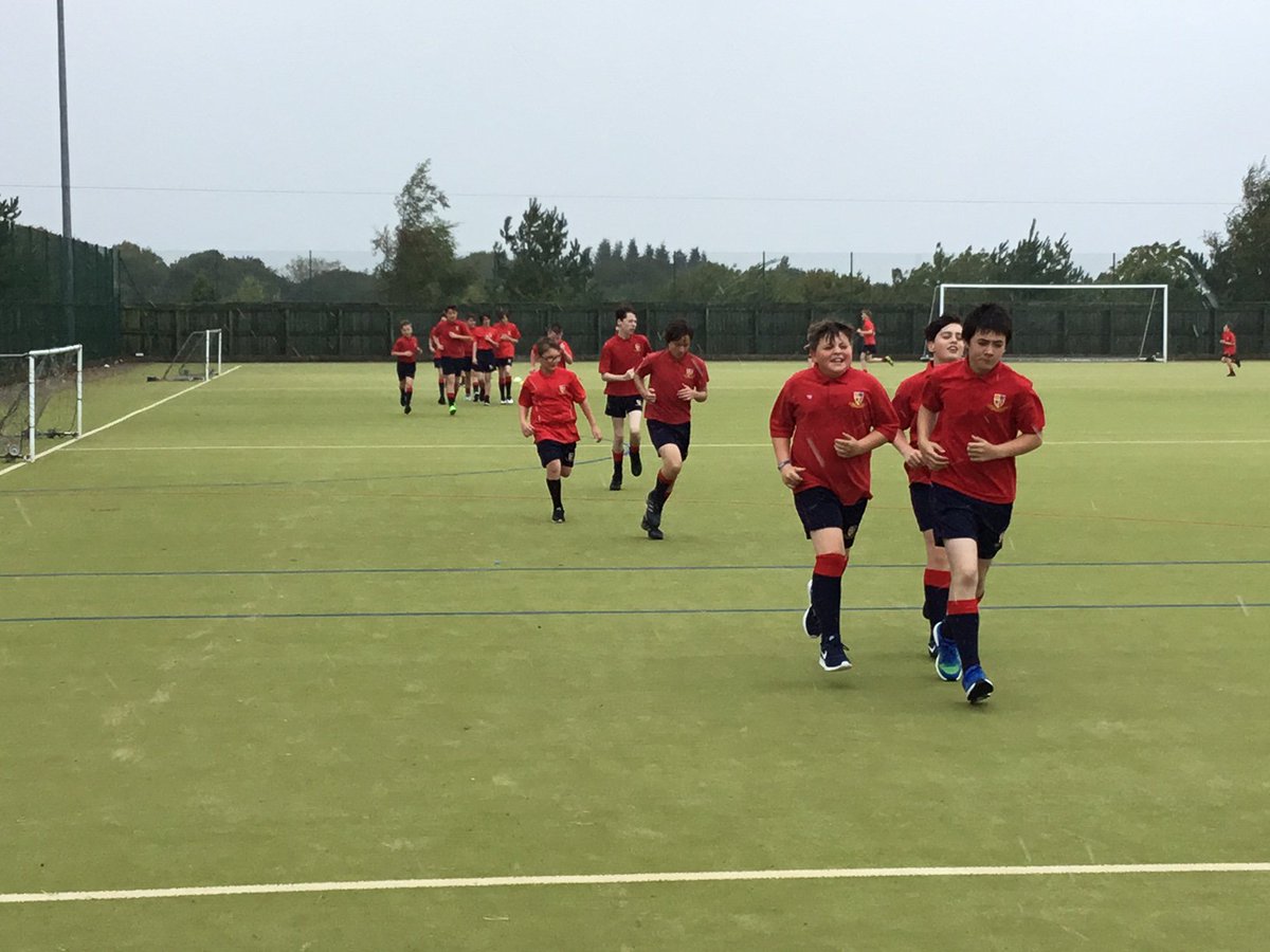 OrmskirkSchool's tweet image. Year 9 boys doing a 12 minute continuous run #CooperTest #resilienceintherain