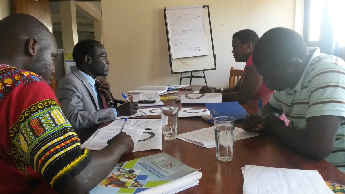 DorahEgunyu's tweet photo. @SNVworld @SNV_WASH training #SNVUganda Lira #WASH team on documentation https://t.co/Xaq00R1tGu