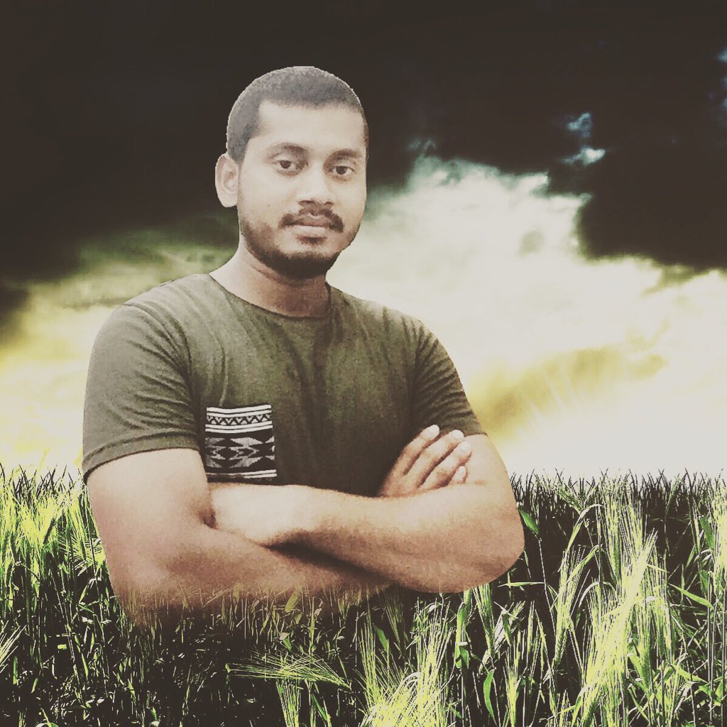 HomnaMohiuddin's tweet photo. #NewProfilePic https://t.co/NT64DGUz0t