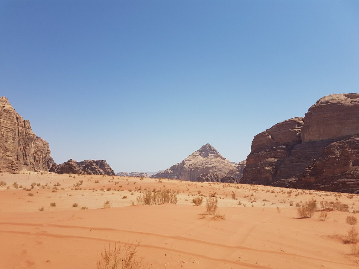 halibaba_'s tweet image. Petite sélection de photos de mon séjour en Jordanie ❤⤵
Je commence par le désert de Wadi Rum 😍