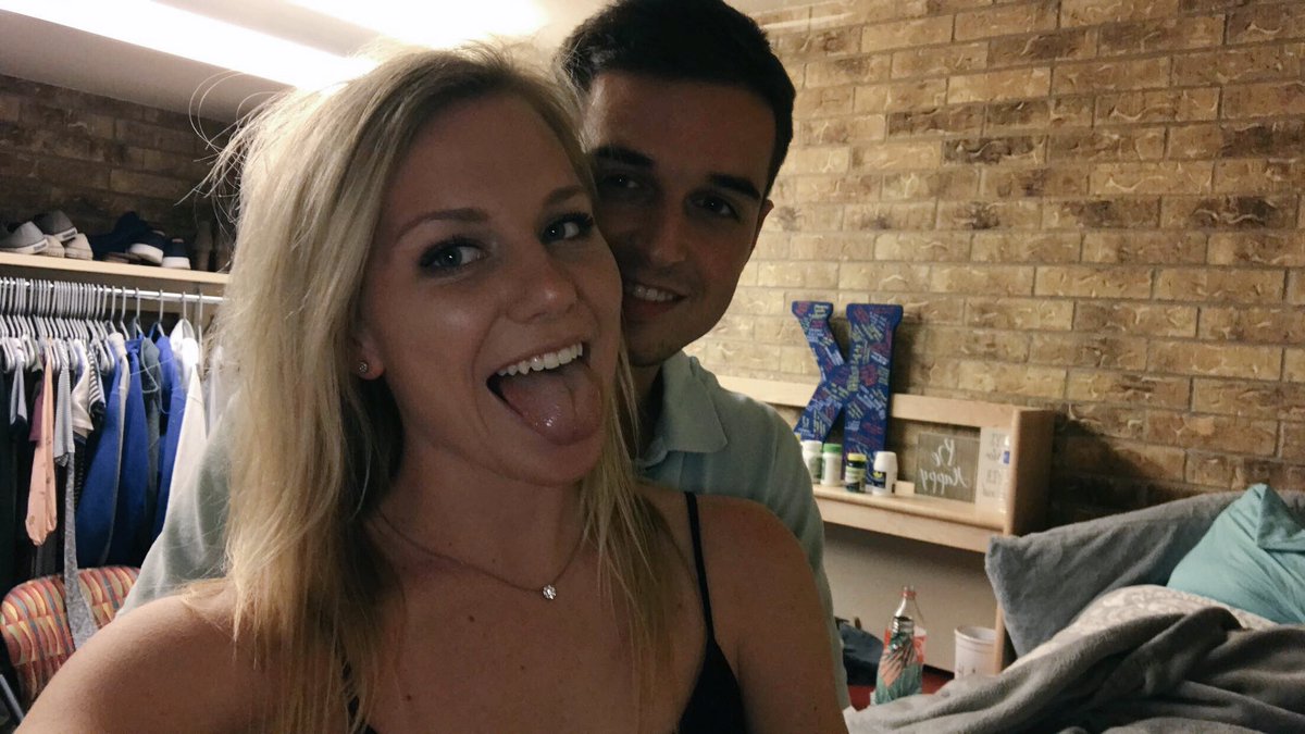 Oliviapesek's tweet photo. HAPPY BIRTHDAY DYL! 🎈🎉 I hope you have the best bday ever &amp; enjoy the warm weather in AZ! Miss you so much!! 💗😊 @__Dthomp https://t.co/1U1J5tK2Aq