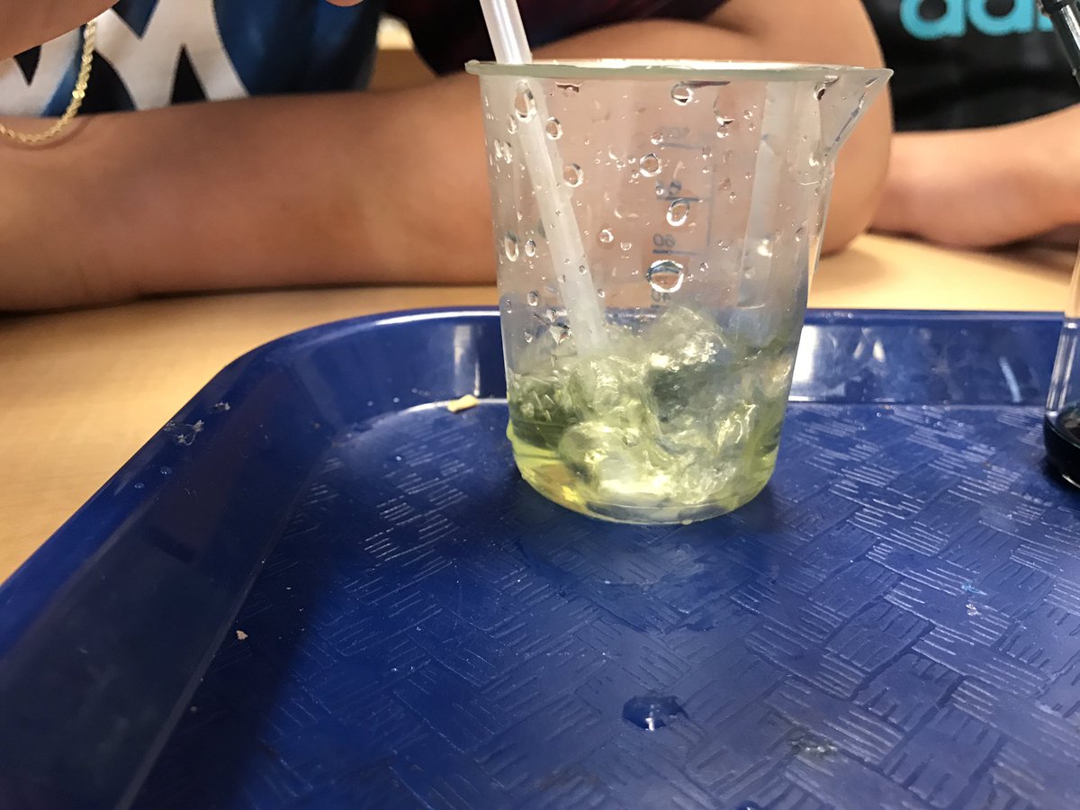 KernStem's tweet photo. Students in #medicaldetectives are investigating respiration rates with bromothymol blue. #indicator #carbondioxide https://t.co/8vaczyeHlz