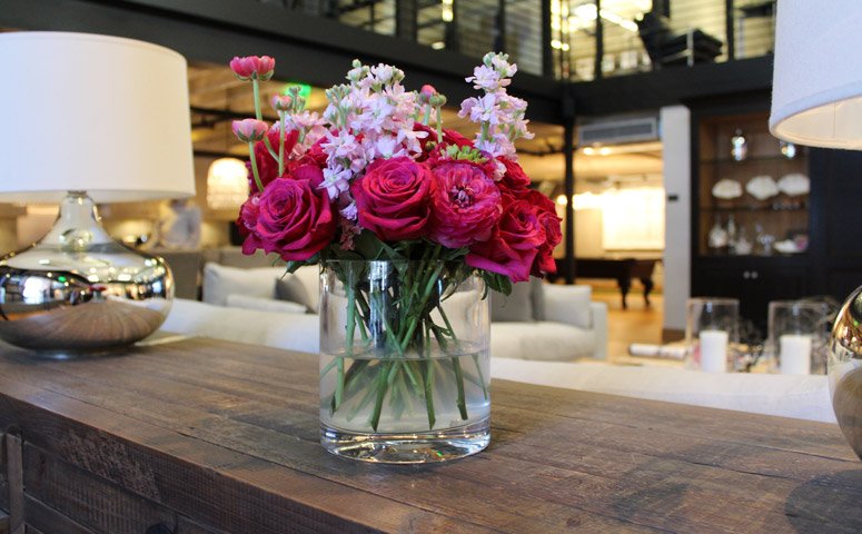 Flowers780's tweet photo. Make it a great week, order flowers for your office today! https://t.co/85NVwPlxux