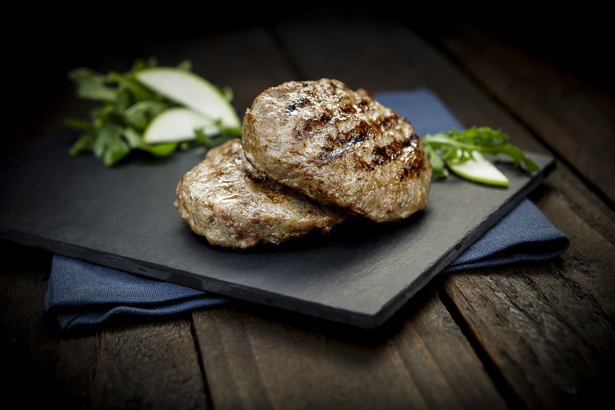 PrettyBluebirds's tweet photo. RT @KezieFoods WIN!! £50 worth of meat could be yours, just RT &amp; comment to win. Announced 12/09  #Meathamper https://t.co/9aWVMzi0ii
