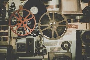 IconAdam's tweet photo. How can you ensure that your visuals in your films are stunning? Find out in this past post. https://t.co/Pd4vyDS3ki https://t.co/BPMgsV6CXq