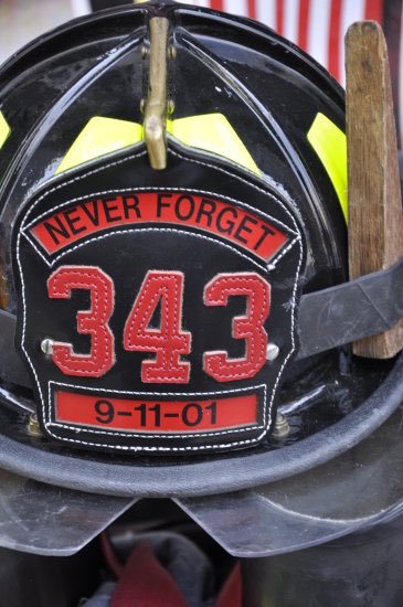 C3FirstAid's tweet photo. Today we remember the 343 https://t.co/99Zn8rfbFH