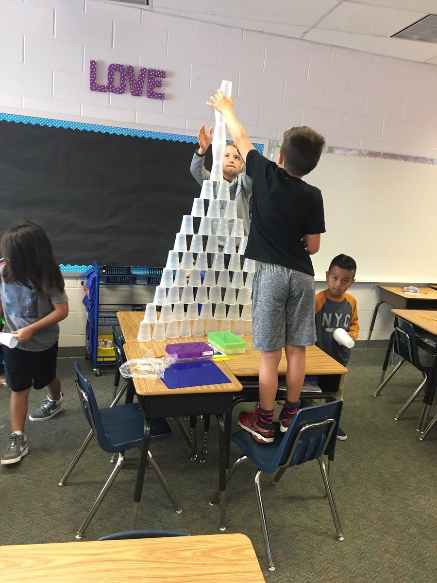 Mrs_KZCampbell's tweet photo. Tallest tower = 71 inches! We were all winners though because NOBODY GAVE UP! #smarties #terrificinthird #PHESbulldogs #growthmindset https://t.co/Lt58OcVzkL