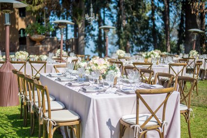 doraeandco's tweet photo. Si te trae de cabeza los tipos de mesas para eventos. https://t.co/YRzgAQowpR #doraeandco #flowerplanning #decoeventos #tuilusionesreal https://t.co/LXf641xOkM