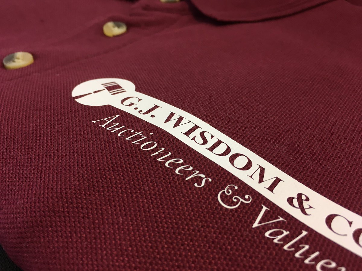 SGQualityPrint's tweet photo. Workwear l👀king tired? New company logo recently? Call us 📞020 8306 8960 whole range of services and at great prices! #printsimplybetter https://t.co/nhap8HXhAb