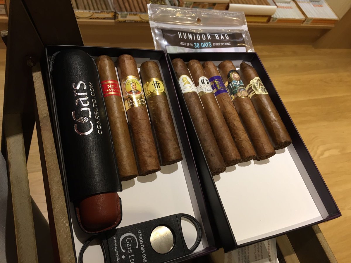 My birthday sampler!
Some of the finest, premium cigars enjoyed by me!
goo.gl/yLmsAR