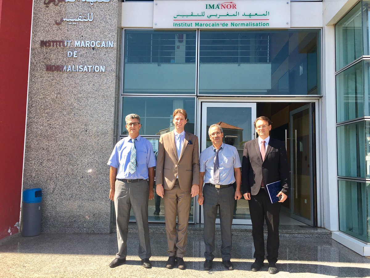 TromlerMiklos's tweet photo. Réunion de travail avec le Directeur de #IMANOR M. Abderrahim TAIBI #cooperation #normalisation #halal #certification #nah @DeMikka https://t.co/mDzfmwvXVu