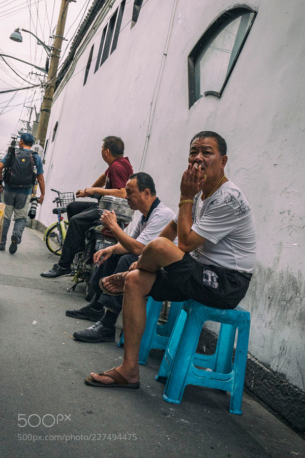 "上海·正在消失的市井生活2". #BelieveInFilm #FilmPhotography #FilmsNotDead [ift.tt/2wkWyEh]