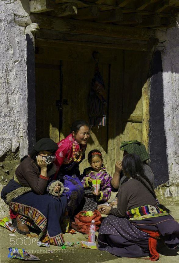 "唠嗑". #BelieveInFilm #FilmPhotography #FilmsNotDead [ift.tt/2wkNS0L]