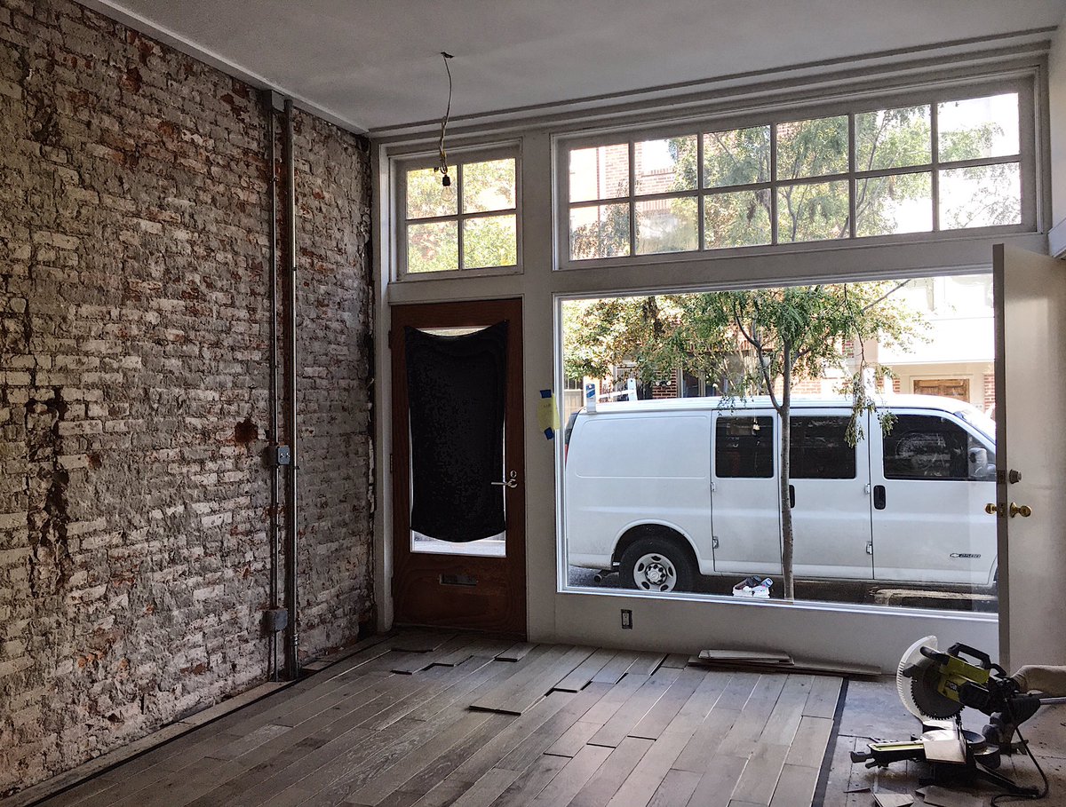 AgentPHL's tweet photo. Monday morning #construction progress at the #AgentPHL HQ on #SouthStreet! https://t.co/XWxMBhbWtY https://t.co/7met5vHyCG