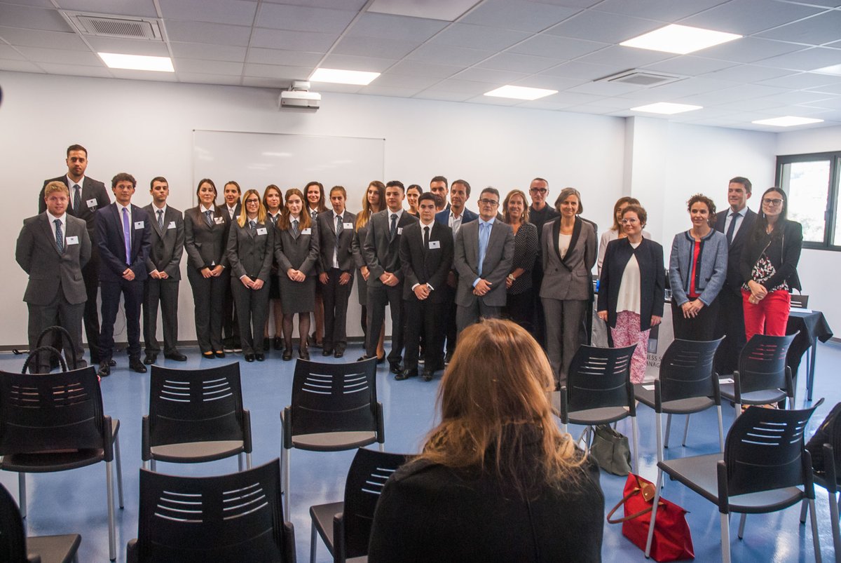 Avui a les 11h30 ha tingut lloc lloc la inauguració de la segona promoció del curs Vatel Bachelor Degree in International Hotel Management.