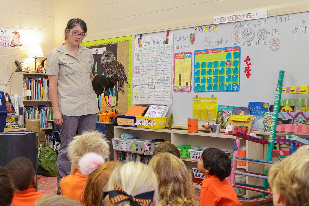 Ensworth's tweet photo. Grade 1 students received a visit from @owlshill and their friend Thoreau this morning and dissected owl pellets #CoreSkillBuilding https://t.co/ZDpNDcjmv8