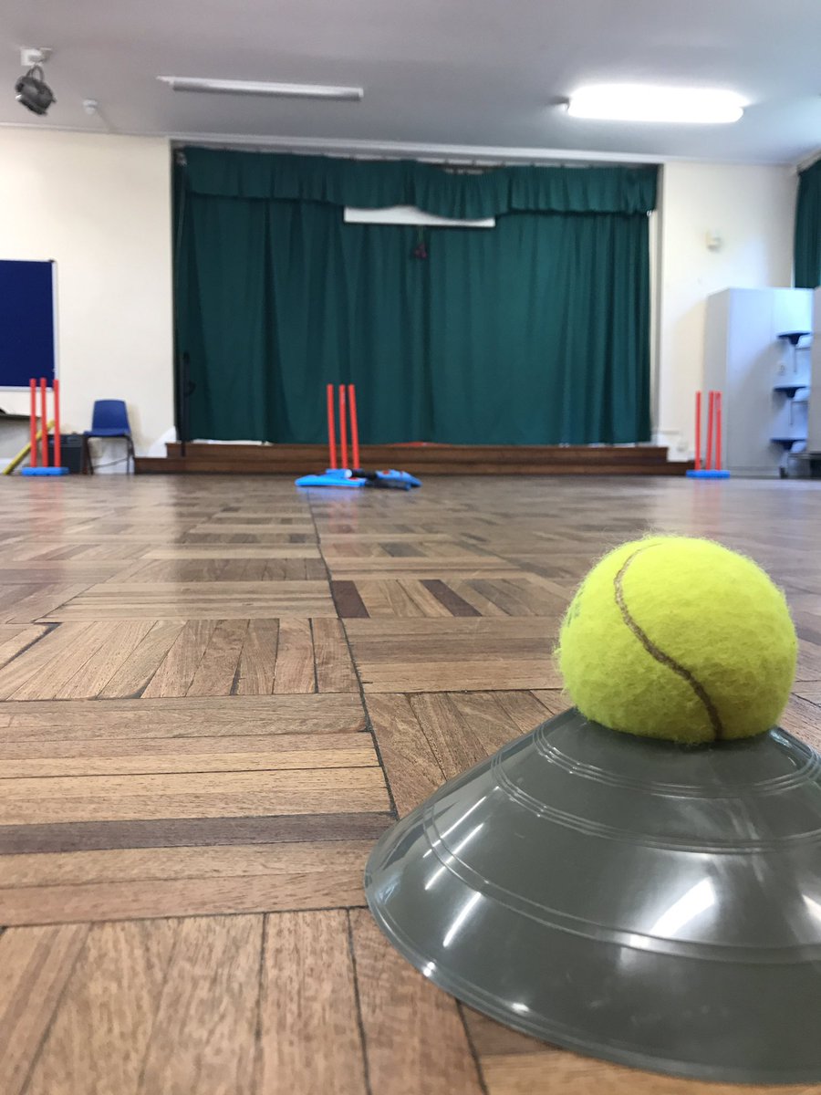 girlscric_fife's tweet photo. Great first session at Falkland P.S! Hope you all had fun. See you next week😆🏏 https://t.co/y8KS0xIYeD