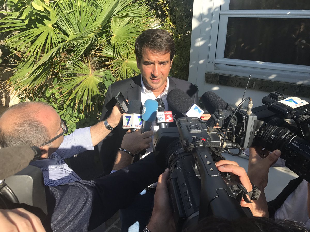 #Emiliano e #Bellanova bisticciano con la stessa intensità con la quale #xylella avanza nei campi e le imprese agricole falliscono