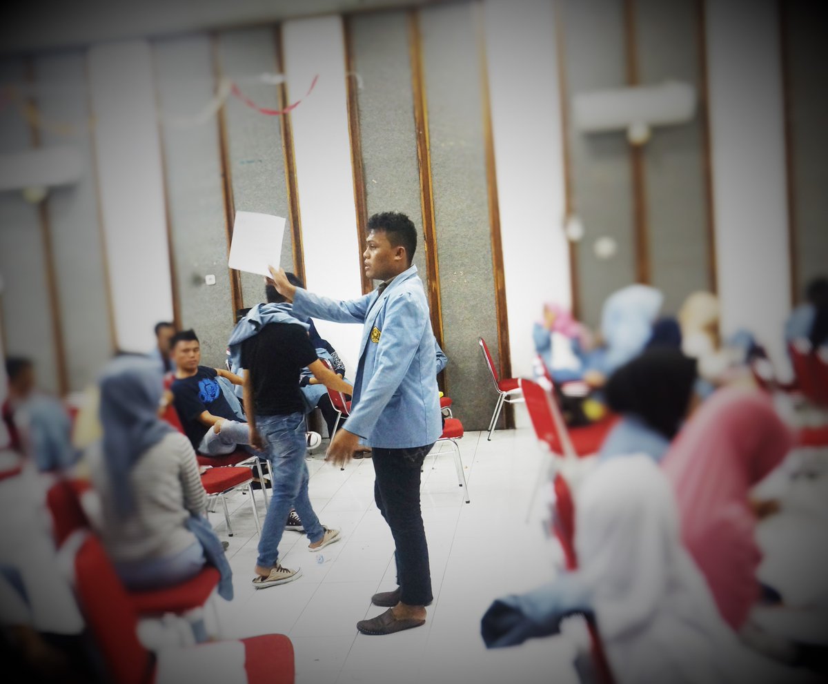 dbinol14's tweet photo. (Mahatma Gandhi) Perbedaan pendapat yang jujur itu dianggap sebagai tanda kemajuan yang baik https://t.co/ep5hWBSjIJ