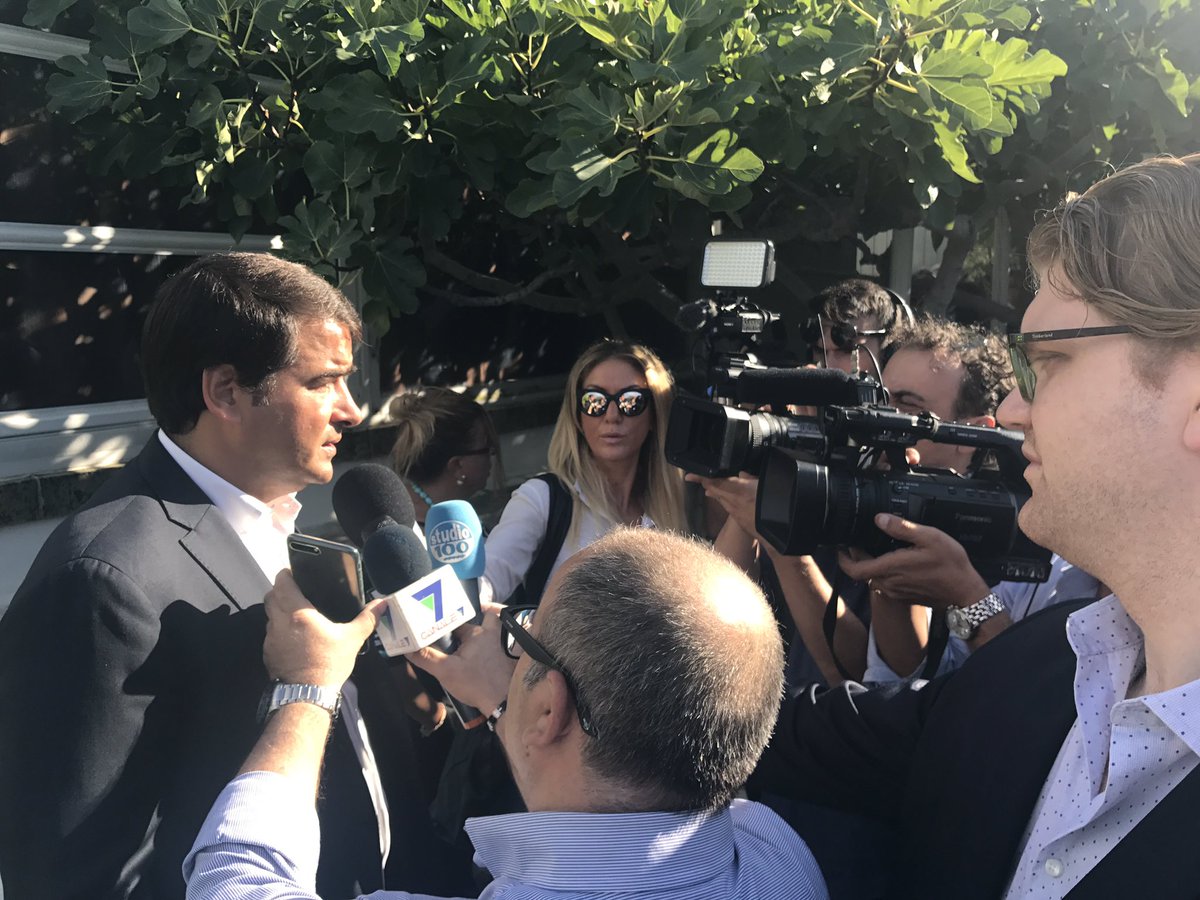 Un partito deve essere in grado di fare sintesi tra innovazione e tradizione,  fra social e contatto fisico con la gente
#DirezioneItalia