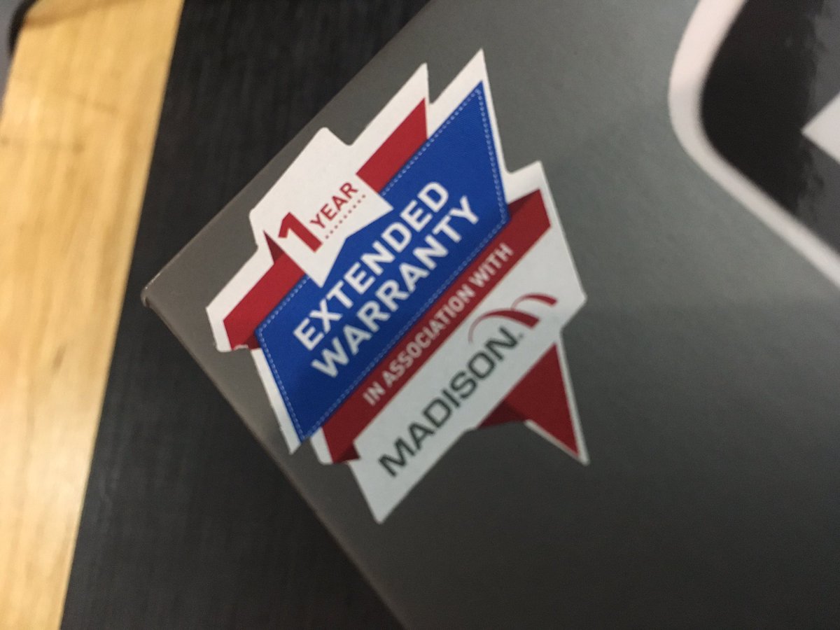 Ooooooh 👀 Also if you buy your #edge1030 in store you'll get an extra FREE 1 year on your warranty! 🍾