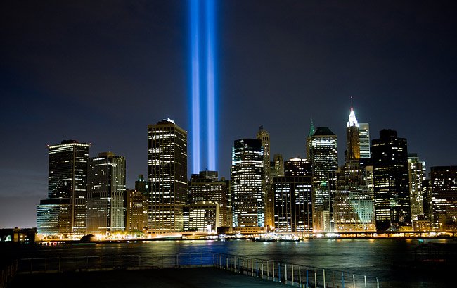 AlphaPhiIntl's tweet photo. Today and every day, we will never forget. 9/11/01 https://t.co/saUhSducku