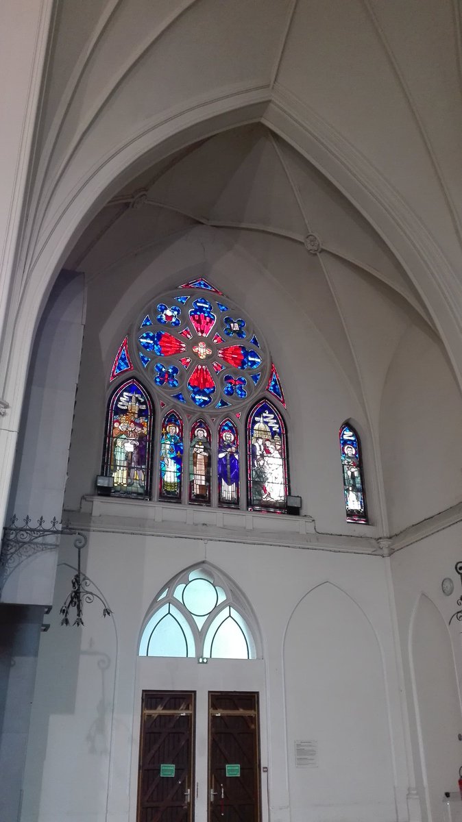 Fondation CathoLille (@fondcatholille) on Twitter photo Inauguration du vitrail rénové de la chapelle de @UnivCatholille grâce au soutien d'<a href="/AG2RLAMONDIALE/">AG2R LA MONDIALE</a> #patrimoine #vitrail Inauguration du vitrail rénové de la chapelle de @UnivCatholille grâce au soutien d'<a href="/AG2RLAMONDIALE/">AG2R LA MONDIALE</a> #patrimoine #vitrail