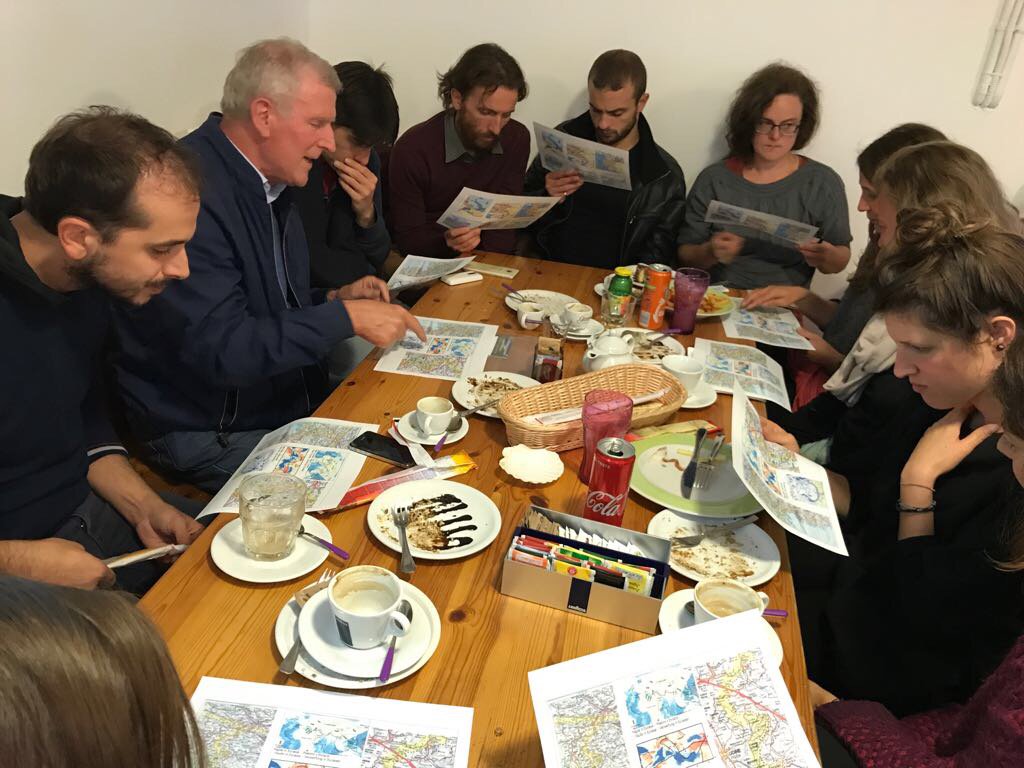 throughlandscp's tweet photo. Gli artisti in residenza conoscono il territorio grazie alla lezione di Fabio Bonini dell'Associazione Srebrna Kaplja
#vallidelnatisone #FVG https://t.co/KVOqahYgc0