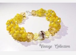 SissiShop's tweet photo. Te presentamos este brazalete de la colección #VintageYoruba  de  https://t.co/buoEX0DW3H https://t.co/B6NA38oHDH