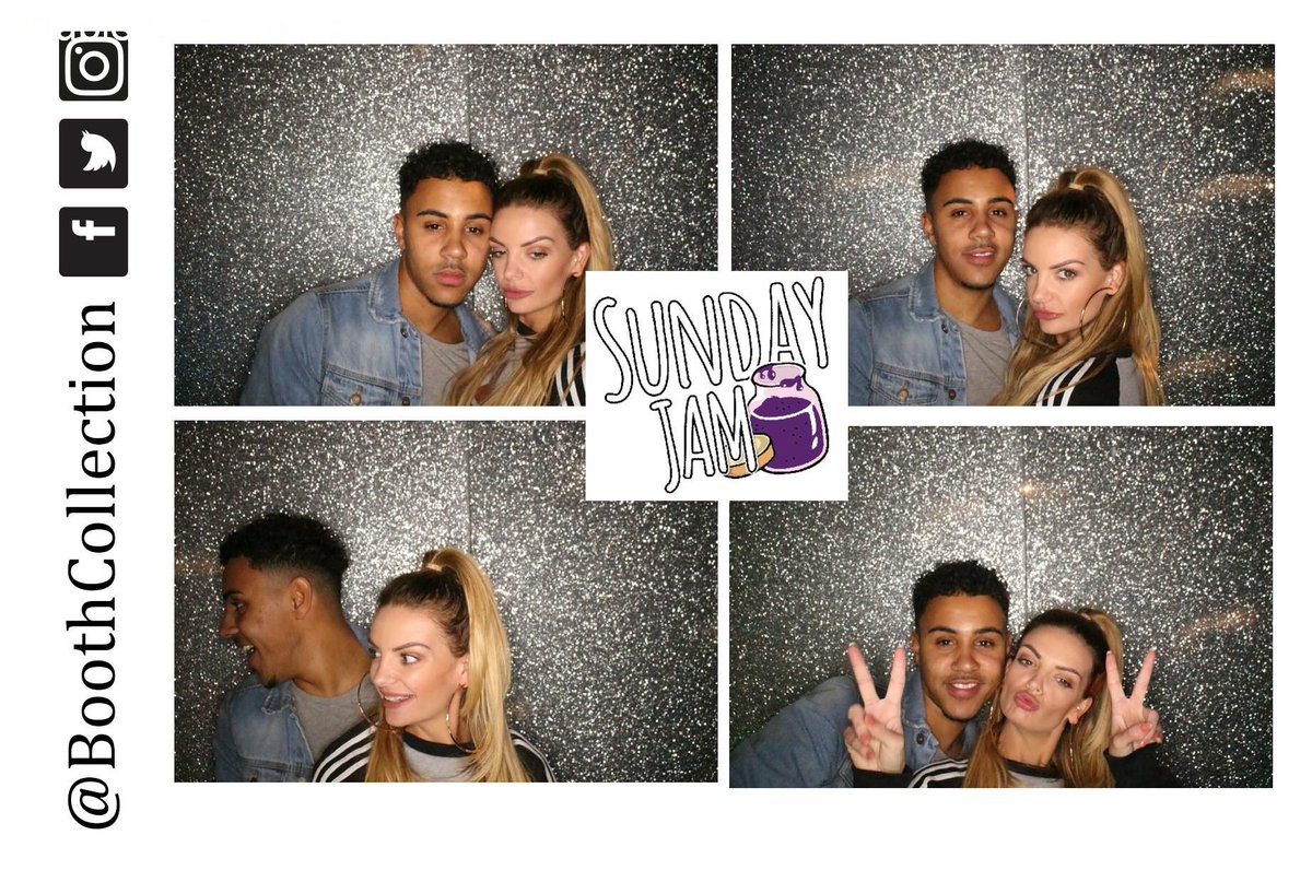 BoothCollection's tweet photo. Photos from yesterday's photobooth at @SundayJam_ @VanillaWindsor_ are now on Facebook! 📸 go tag your friends!

https://t.co/k4eKaLzkui https://t.co/wtLYRMYF3y